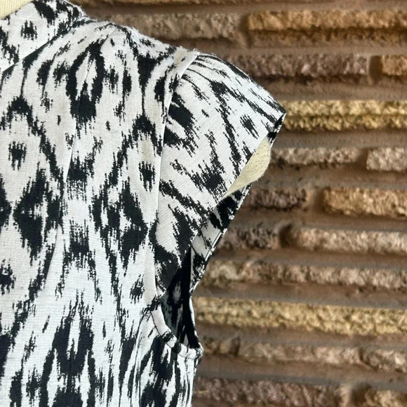 Theory Orinthia Black White Jacquard Print Cap Sleeve Dress Size 10 - Picture 5 of 8